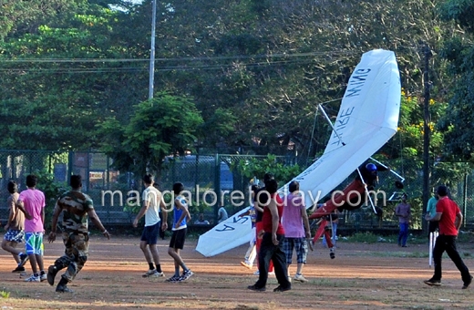 Army men fly past Mangaluru skies